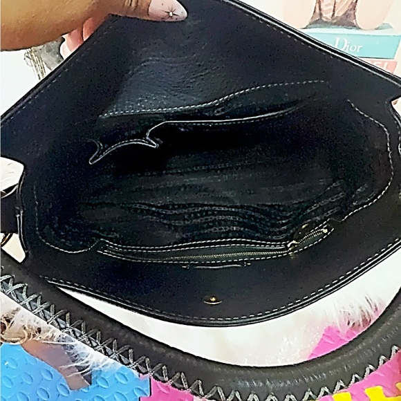 Celine shoulder Leather bag with gold-tone hardware and front buckle pocket - Picture 9 of 14